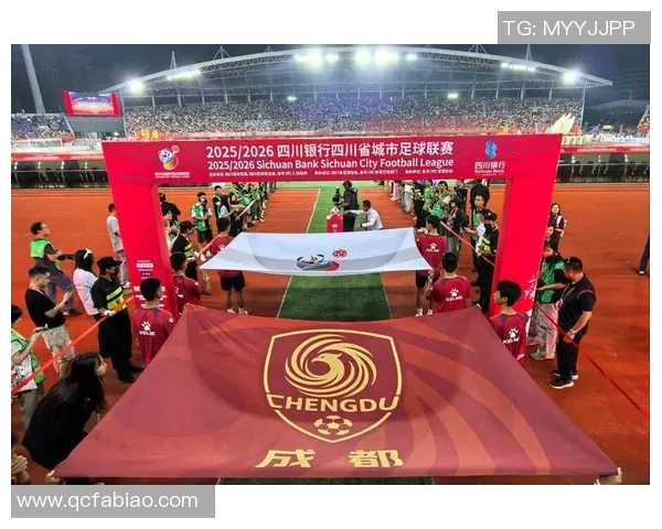 足球超级联赛新赛季揭幕战精彩纷呈球迷热情高涨期待巅峰对决